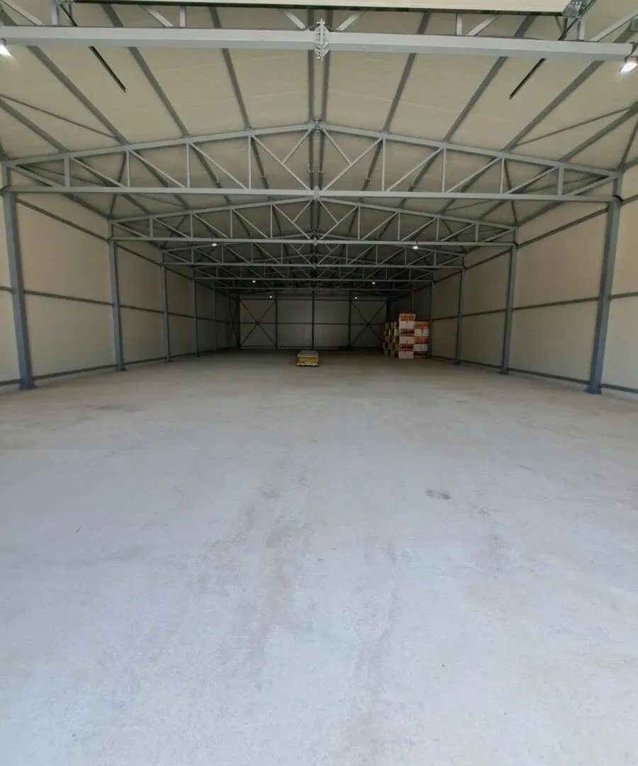 Rent, office space, 584m², Tuzi, Podgorica