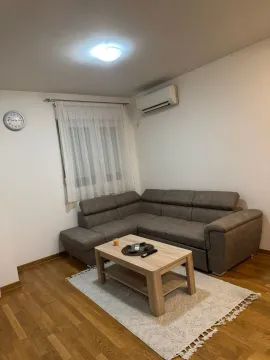 Rent, one bedroom apartment, 45m², City Kvart, Podgorica - image 2
