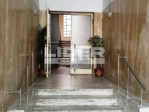 Prodaja, dvosoban stan, 48m², Skadarlija, Beograd - image 4