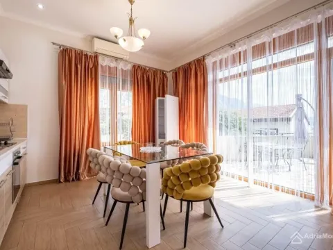 Prodaja, dvosoban stan, 79m², Orahovac, Kotor - image 4