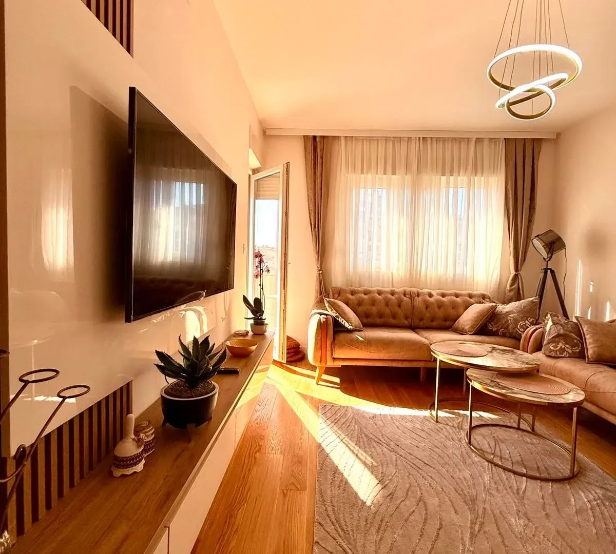 Rent, two bedroom apartment, 72m², Central Point, Podgorica
