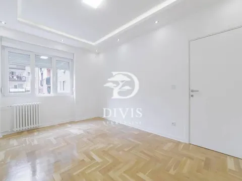 Sale, four bedroom apartment, 80m², Vračar Sve Podlokacije, Beograd - image 14