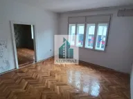 Izdavanje, trosoban stan, 90m², Čair, Niš - image 2