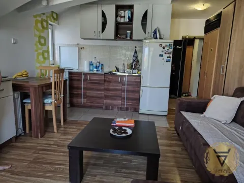 Rent, one bedroom apartment, 24m², Zemun Sve Podlokacije, Beograd