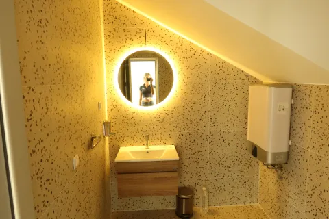 Rent, office space, 250m², Zemun Polje, Beograd - image 8