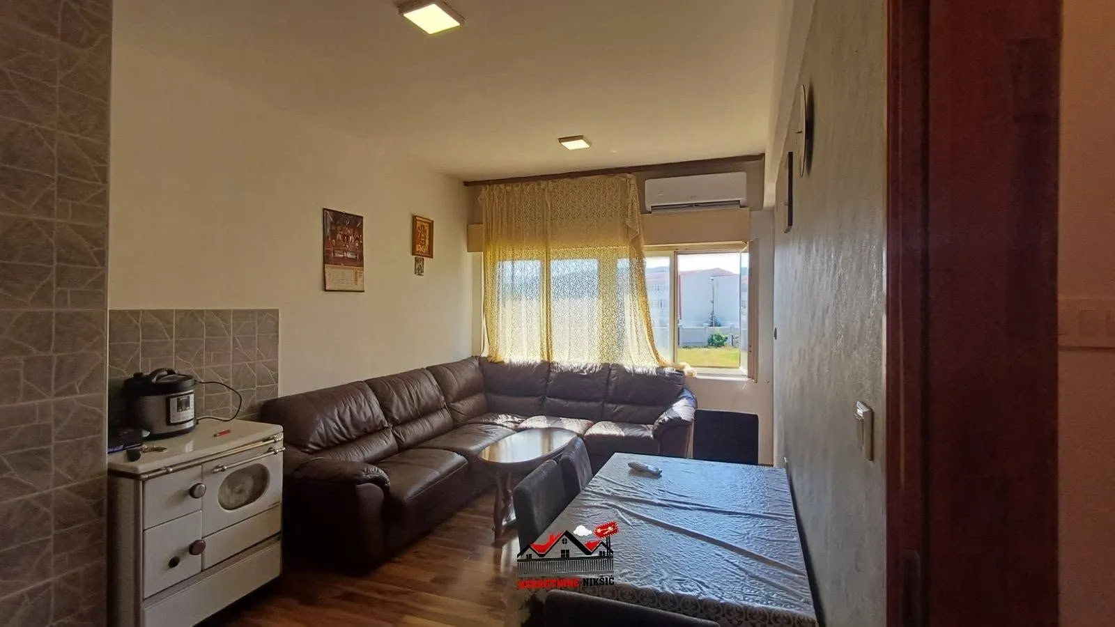 Prodaja, jednosoban stan, 42m², Centar, Nikšić