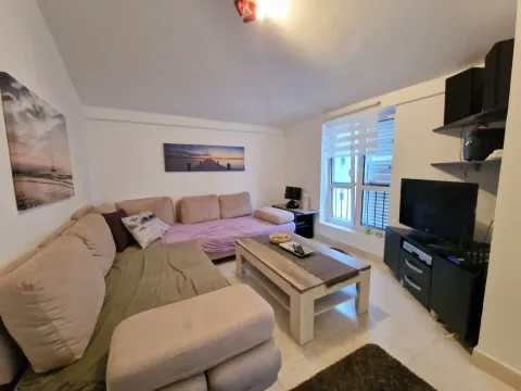 Sale, one bedroom apartment, 55m², Budva, Crna Gora - image 1