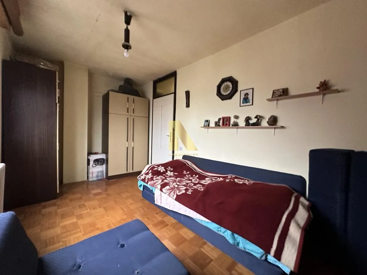 Sale, three bedroom apartment, 71m², Bulevar Oslobodjenja, Novi Sad Sve Podlokacije