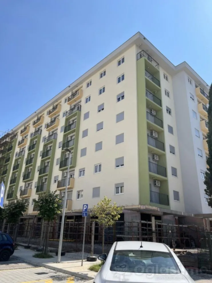 Rent, one bedroom apartment, 42m², Pobrežje, Podgorica