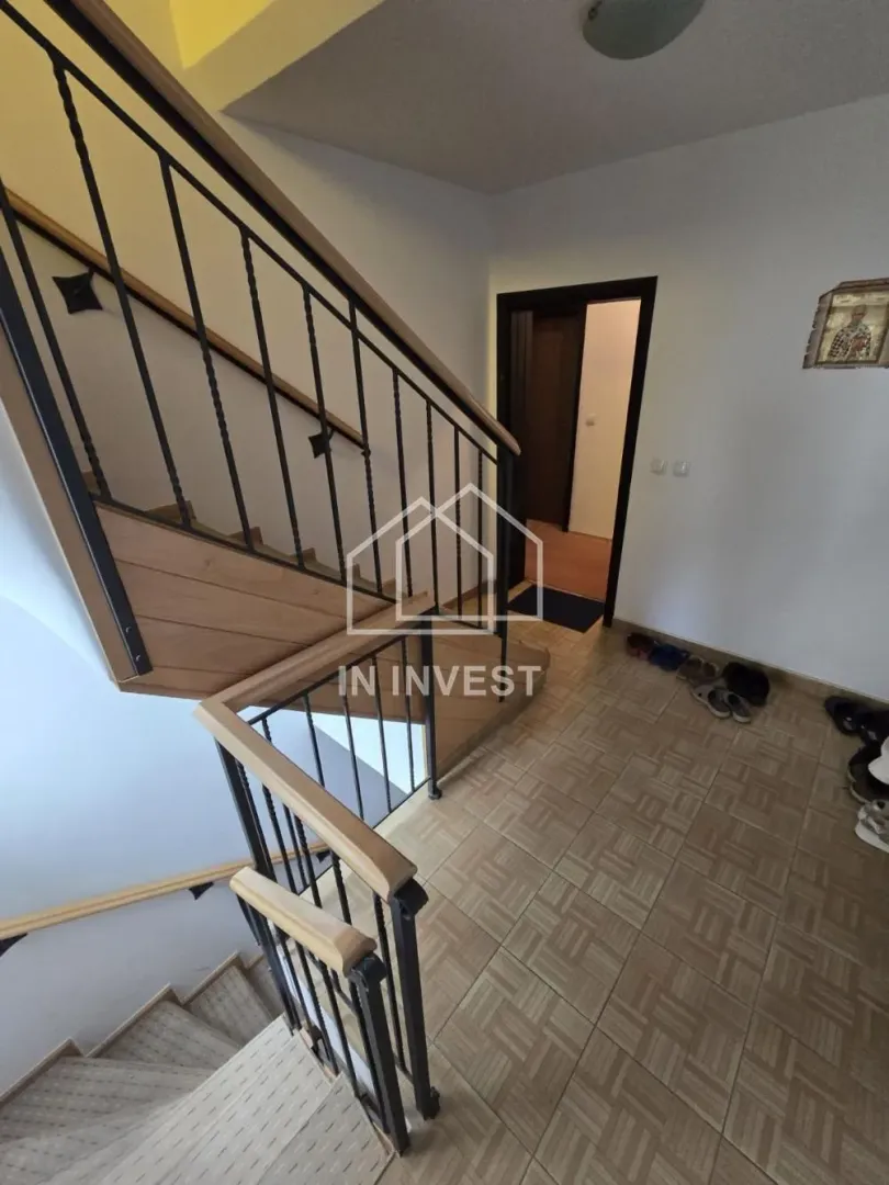 Prodaja, kuća, 296m², Užice, Srbija