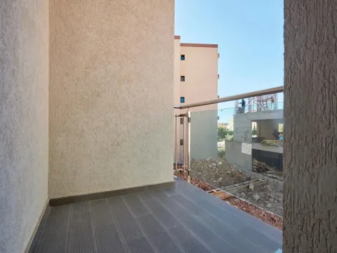 Prodaja, dvosoban stan, 63m², Bečići, Budva - image 11