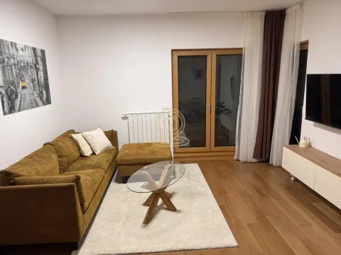 Rent, three bedroom apartment, 70m², Karaburma, Palilula Sve Podlokacije - image 9