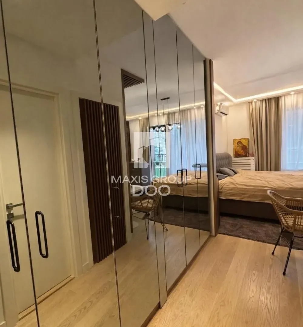 Sale, one bedroom apartment, 35m², Savski Venac, Beograd