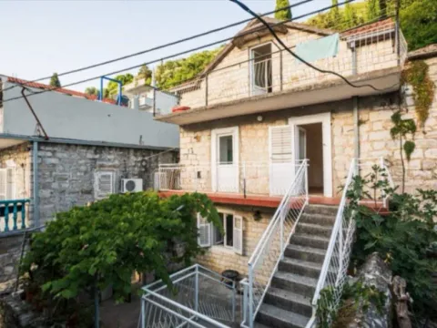 Sale, house, 150m², Lepetani, Tivat - image 7