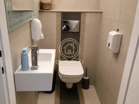 Izdavanje, četvorosoban stan, 90m², Novi Beograd Blok 28, Novi Beograd Sve Podlokacije - image 10