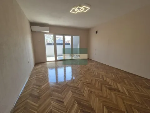 Prodaja, stan, 79m², Centar, Jagodina - image 5