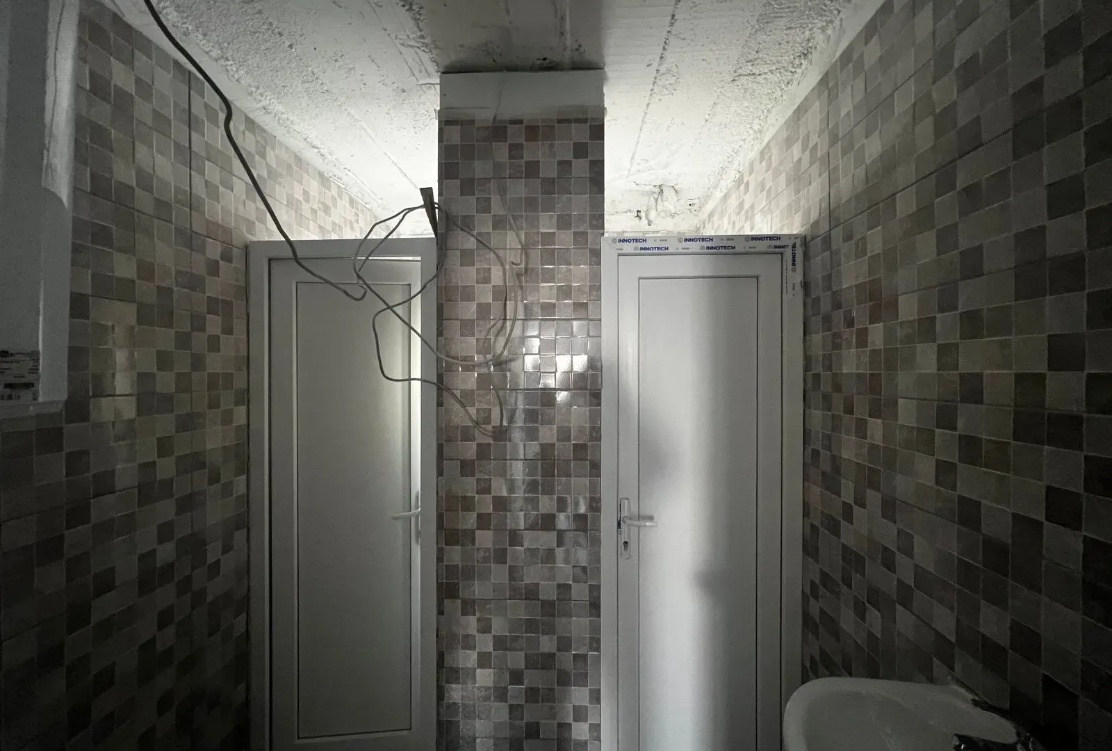Prodaja, kuća, 360m², Podgorica, Crna Gora
