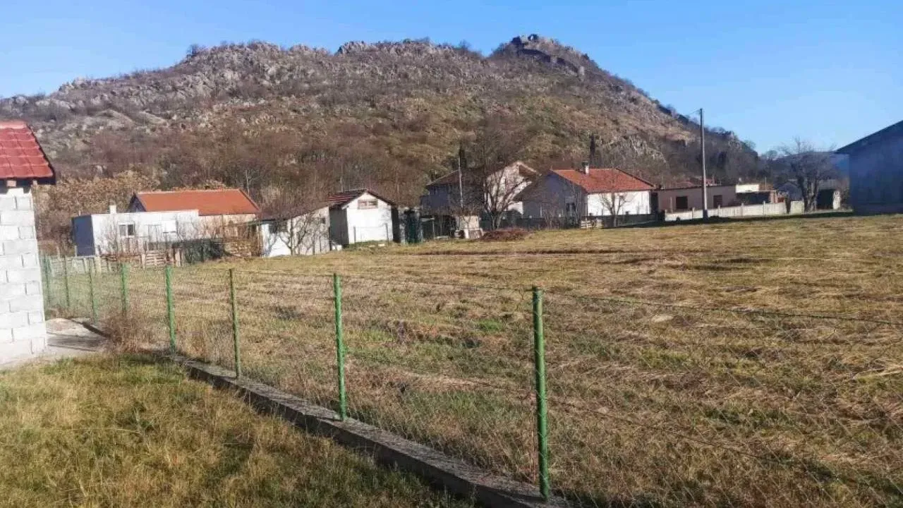 Sale, land lot, 1267m², Podgorica, Crna Gora