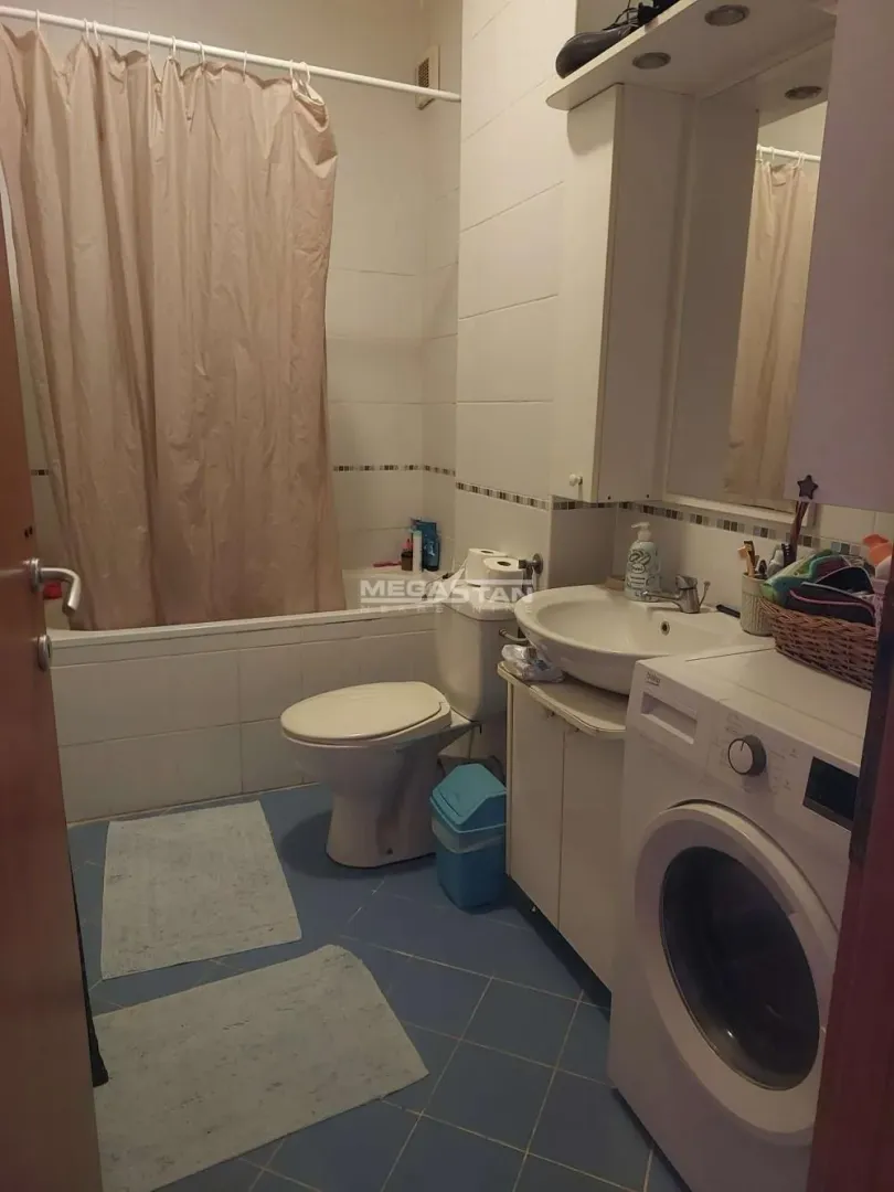 Prodaja, dvosoban stan, 52m², Voždovac Sve Podlokacije, Beograd