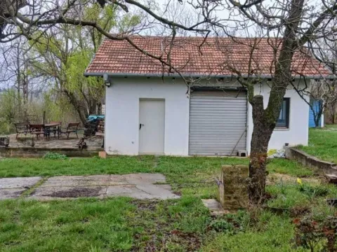 Prodaja, kuća, 192m², Amerić, Mladenovac - image 7