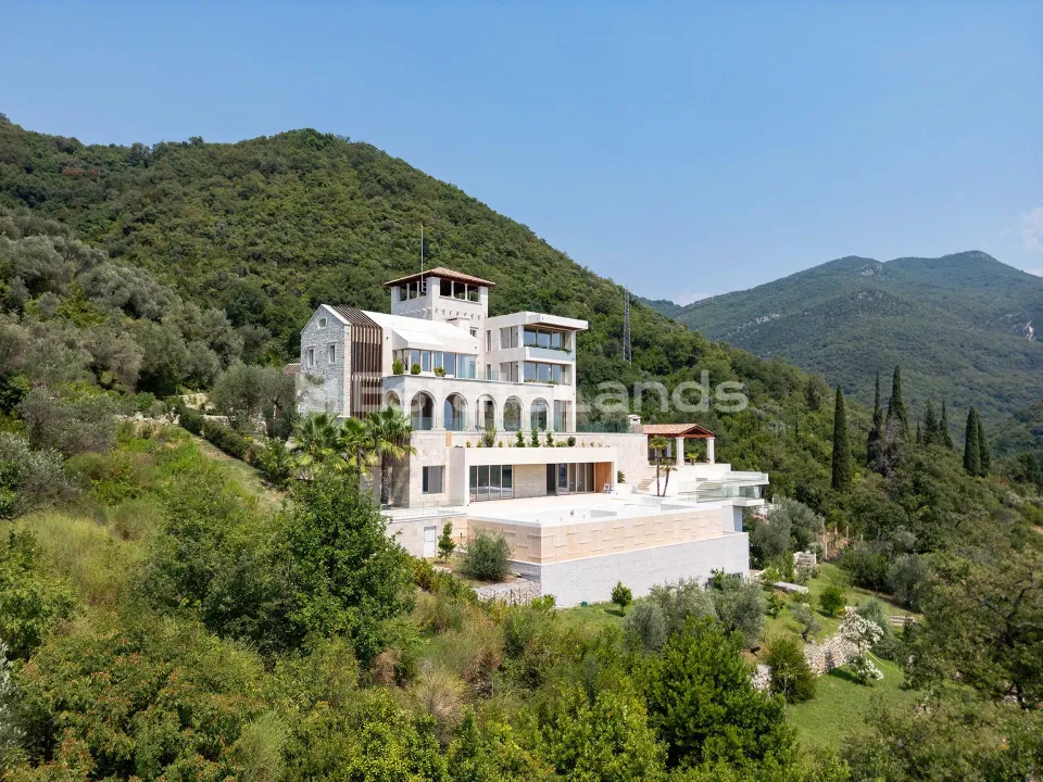 Sale, house, 1482m², Donja Lastva, Tivat