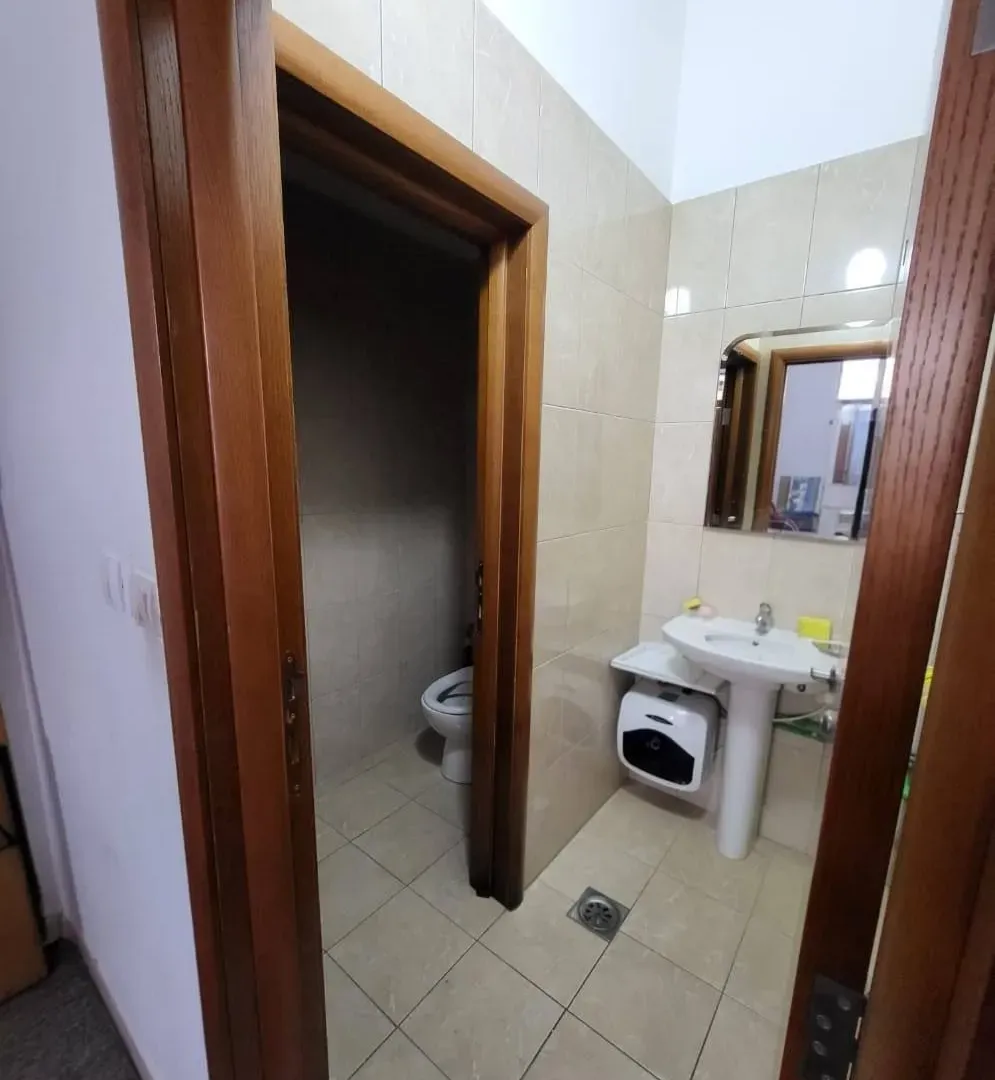 Sale, office space, 47m², Zaobilaznica, Budva