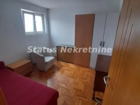 Izdavanje, trosoban stan, 50m², Petrovaradin, Novi Sad - image 6