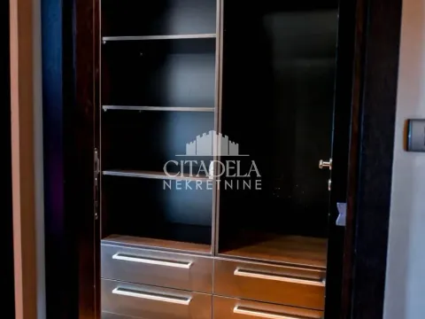 Prodaja, četvorosoban stan, 100m², Čukarica, Beograd - image 4