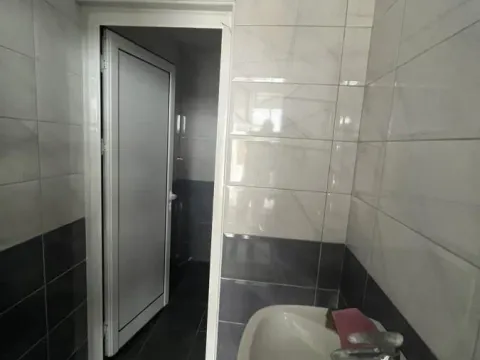 Prodaja, poslovni prostor, 250m², Industrijska zona, Jagodina - image 4