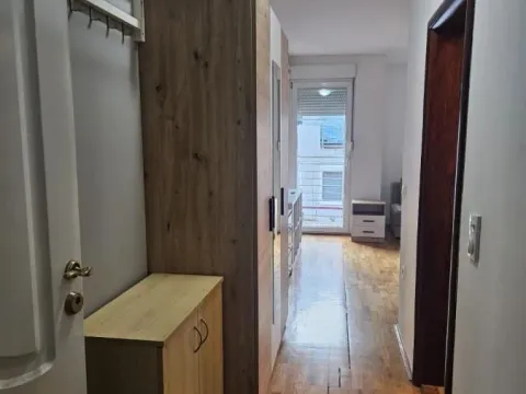 Izdavanje, garsonjera, 28m², Spens, Novi Sad Sve Podlokacije - image 4