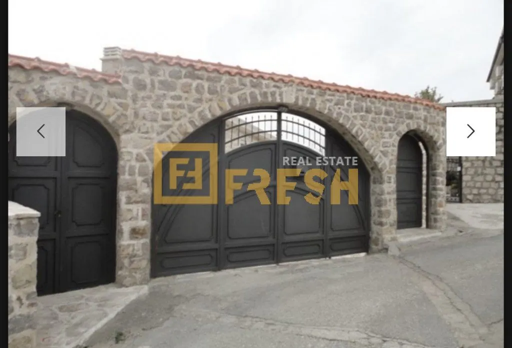 Sale, house, 300m², Budva, Crna Gora