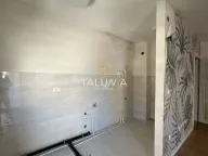 Prodaja, dvosoban stan, 68m², City Kvart, Podgorica - image 3