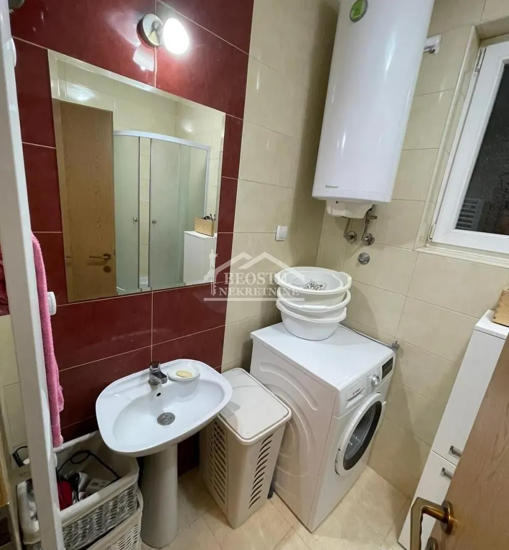 Rent, one bedroom apartment, 41m², Kluz, Zvezdara Sve Podlokacije