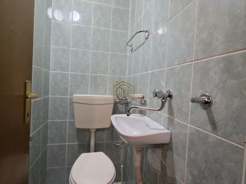 Izdavanje, dvosoban stan, 71m², Zagorič, Podgorica - image 11