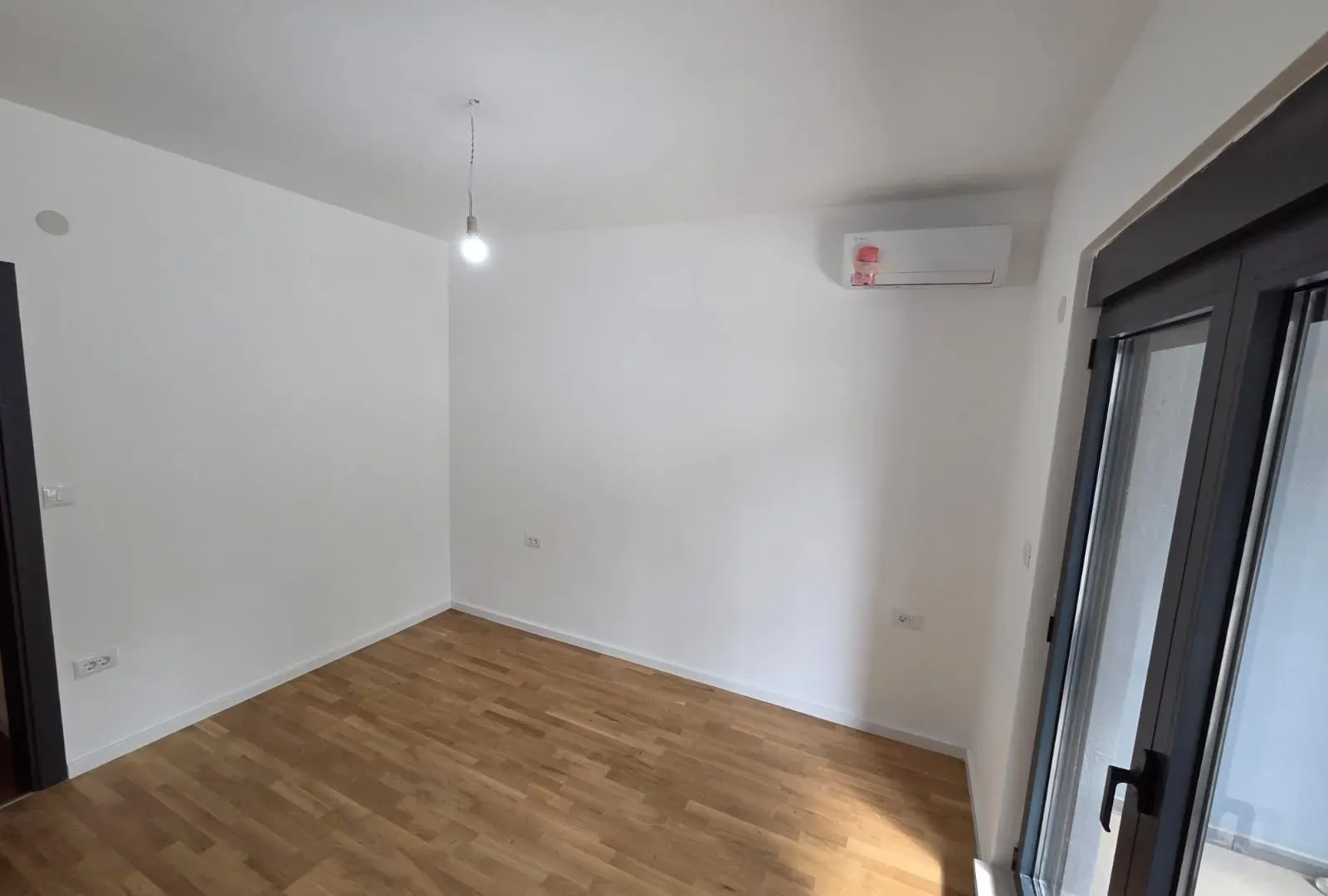 Prodaja, jednosoban stan, 49m², Zagorič, Podgorica