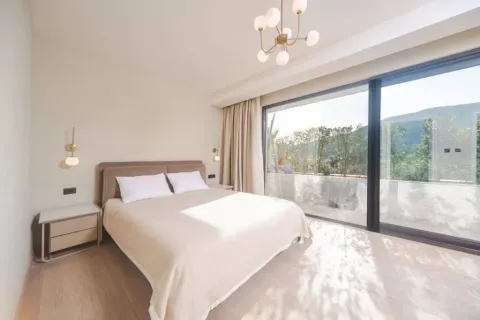 Prodaja, kuća, 170m², Lastva Grbaljska, Kotor - image 9