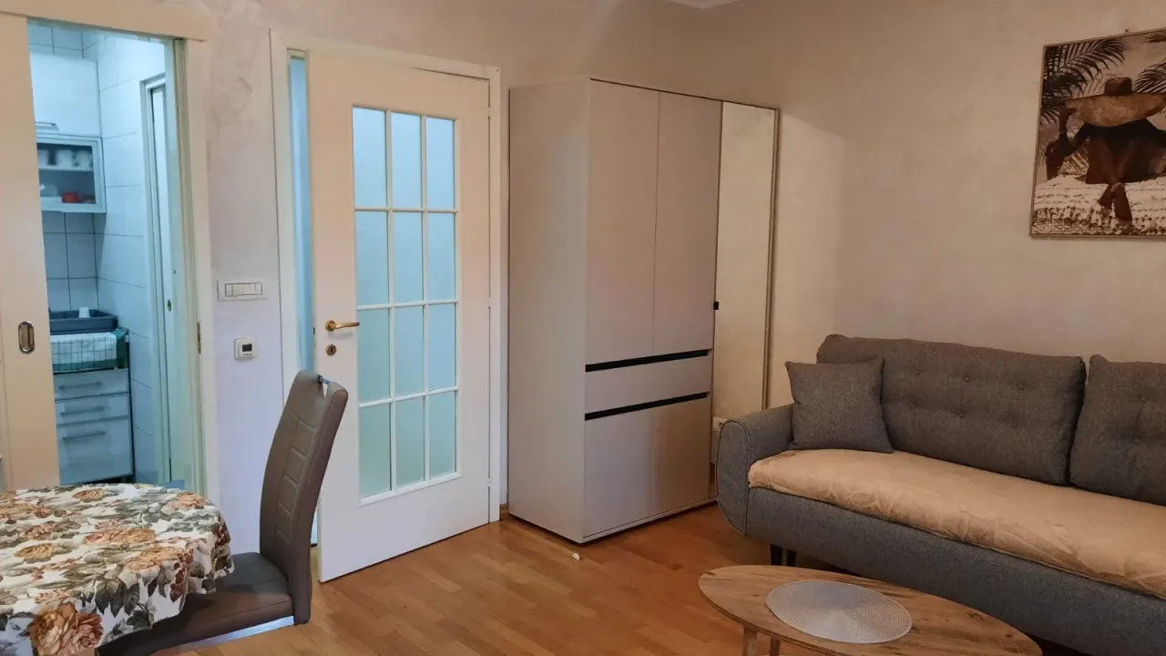 Rent, one bedroom apartment, 32m², City Kvart, Podgorica