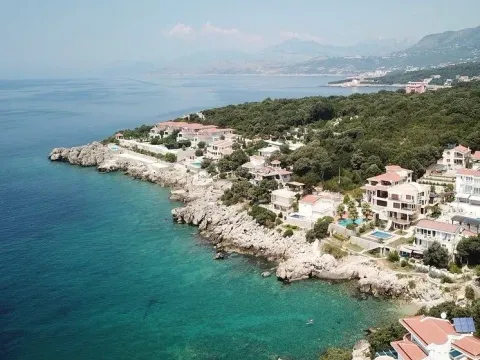 Zemljište in Utjeha