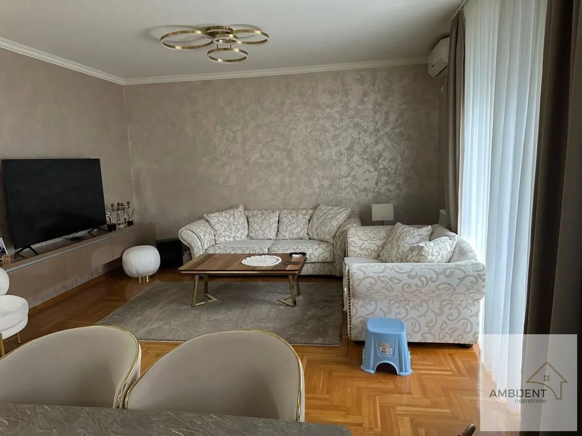 Sale, three bedroom apartment, 84m², Centar, Stara Pazova
