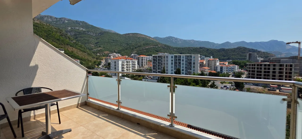 Sale, two bedroom apartment, 71m², Bečići, Budva