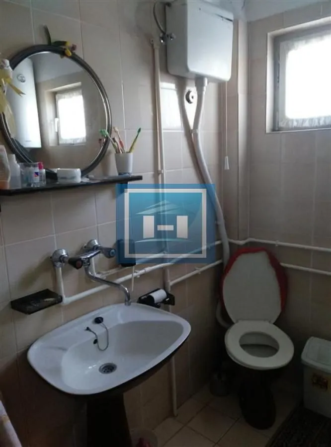 Prodaja, kuća, 220m², Centar, Vrnjačka Banja