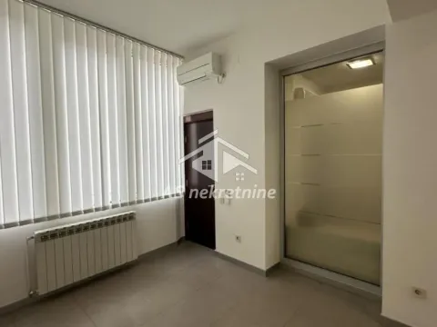 Izdavanje, stan, 223m², Kalenić Pijaca, Vračar Sve Podlokacije - image 19