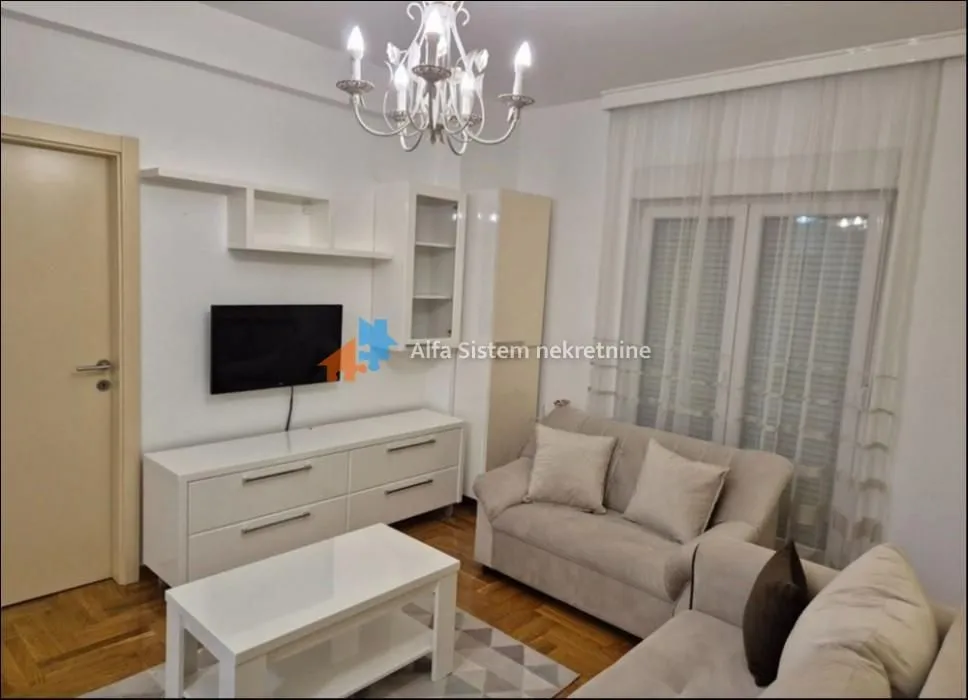 Rent, two bedroom apartment, 47m², Đeram Pijaca, Beograd