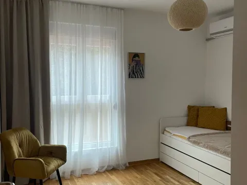 Rent, two bedroom apartment, 87m², Malo Brdo, Podgorica - image 10