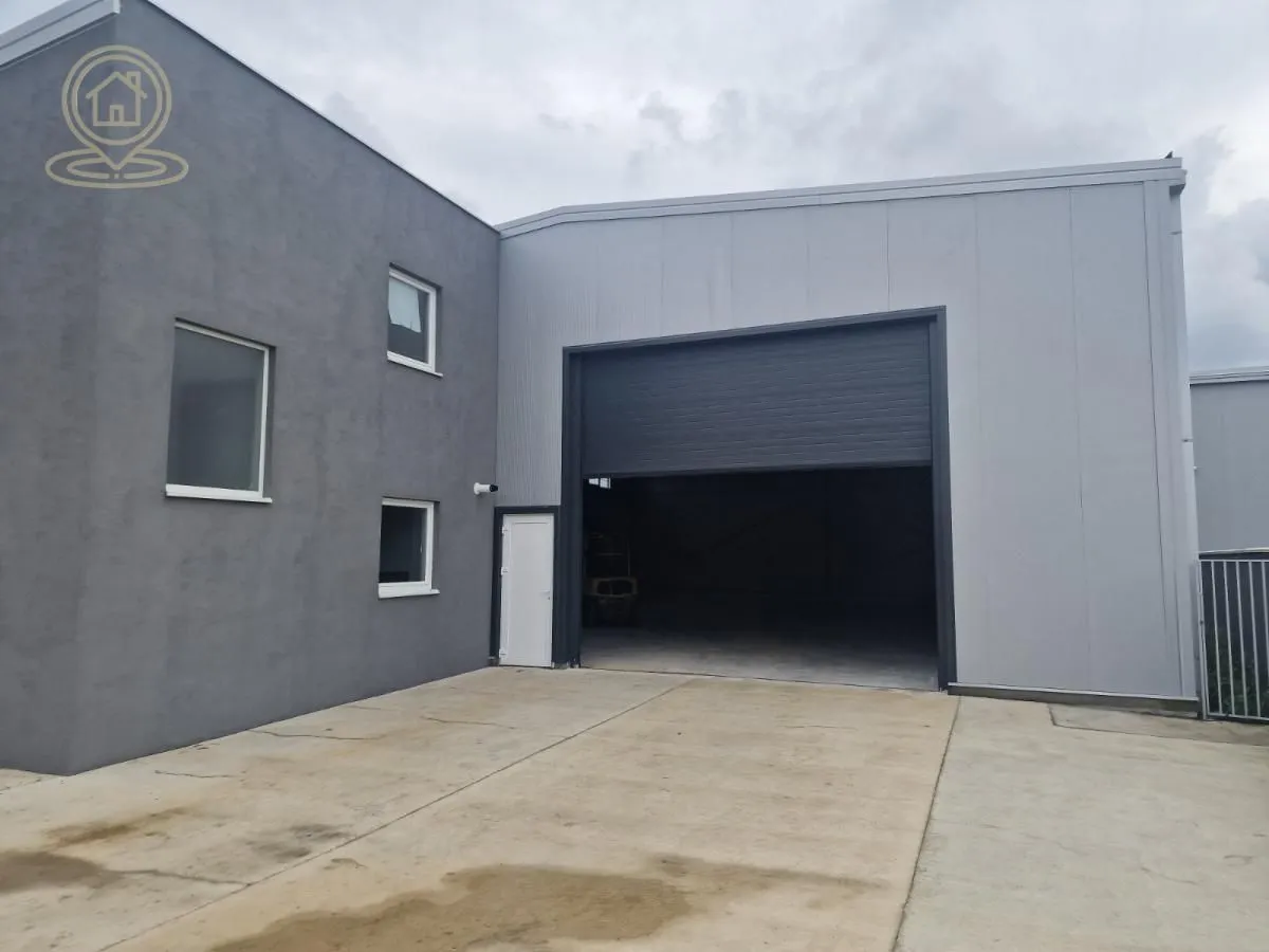 Rent, office space, 300m², Veternik, Novi Sad Sve Podlokacije