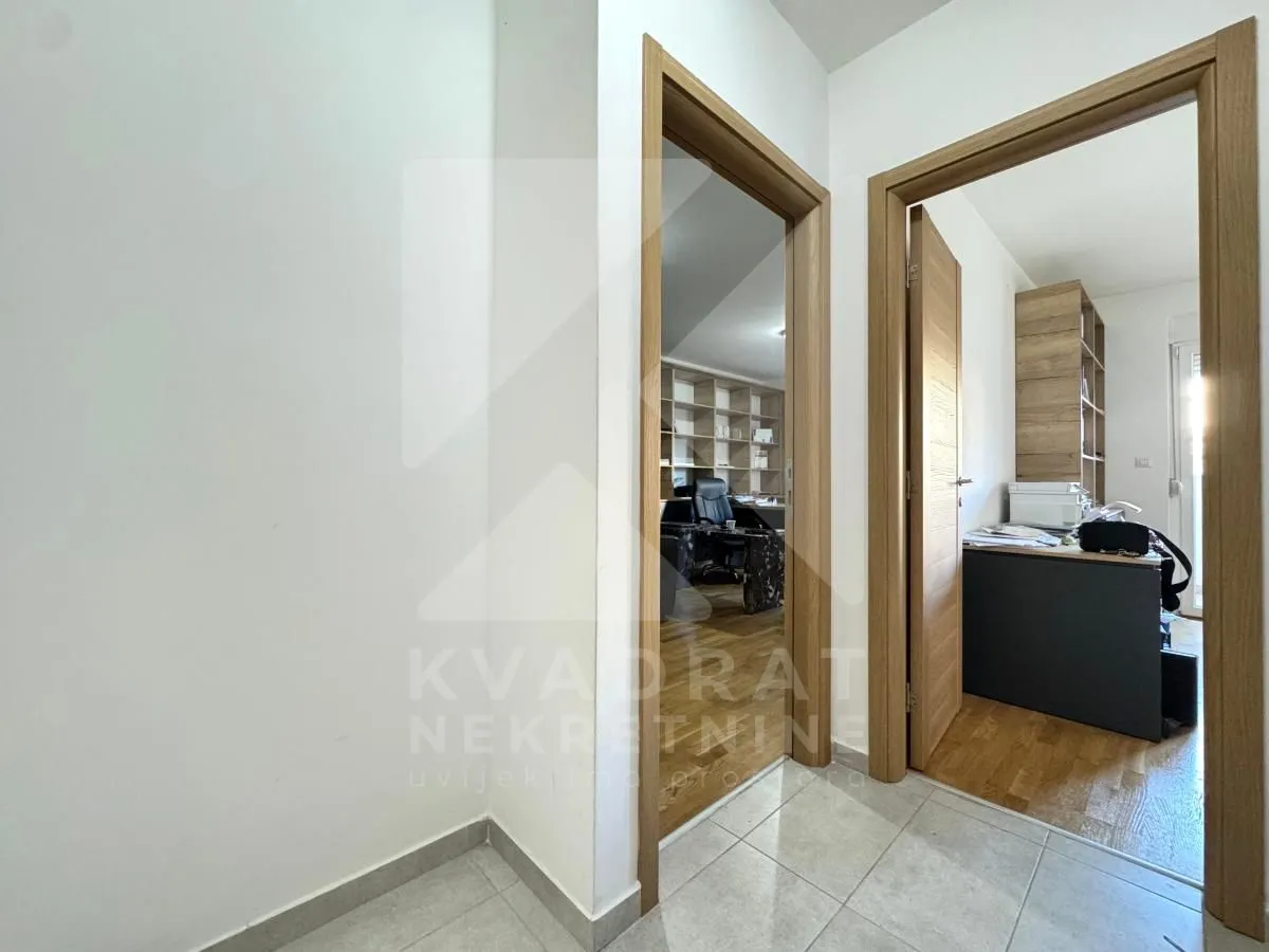 Prodaja, jednosoban stan, 45m², Stari Aerodrom, Podgorica