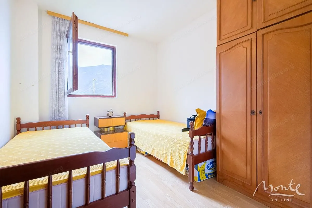 Prodaja, kuća, 250m², Dobrota, Kotor