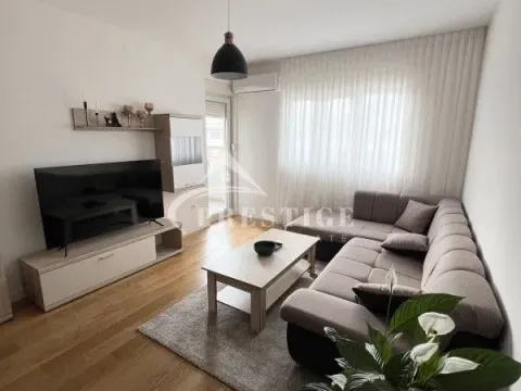 Izdavanje, jednosoban stan, 47m², Central Point, Podgorica - image 3