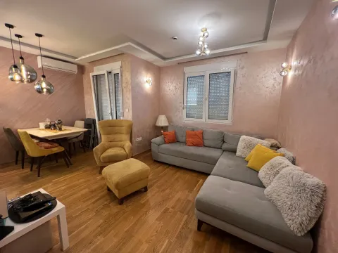 Rent, two bedroom apartment, 58m², Blok 9, Podgorica - image 1