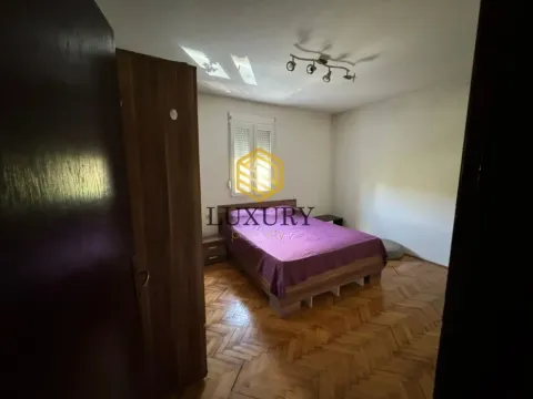 Izdavanje, kuća, 150m², Rogami, Podgorica - image 3